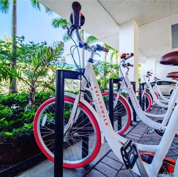 Amazing Studio Beach Walking Distance! 26B Hallandale Beach Eksteriør bilde